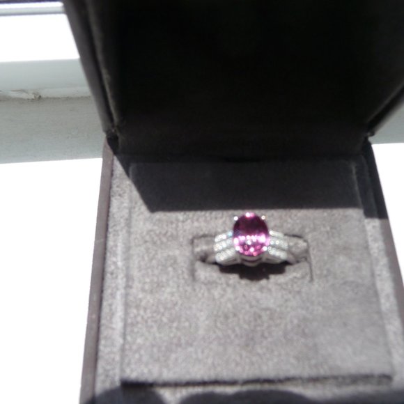 2.80ct PINK SPINEL .09 ct diamonds 18K white gold - Picture 6 of 10